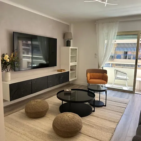 T3appartement De Luxe Croisette En Face De La Martinez 80m2