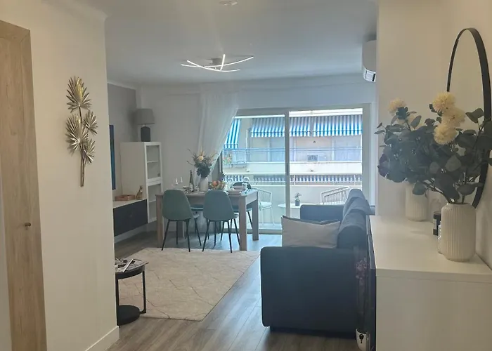 Premium 80sqm Opposite Martinez, Steps From Congress Center Apartment Cannes